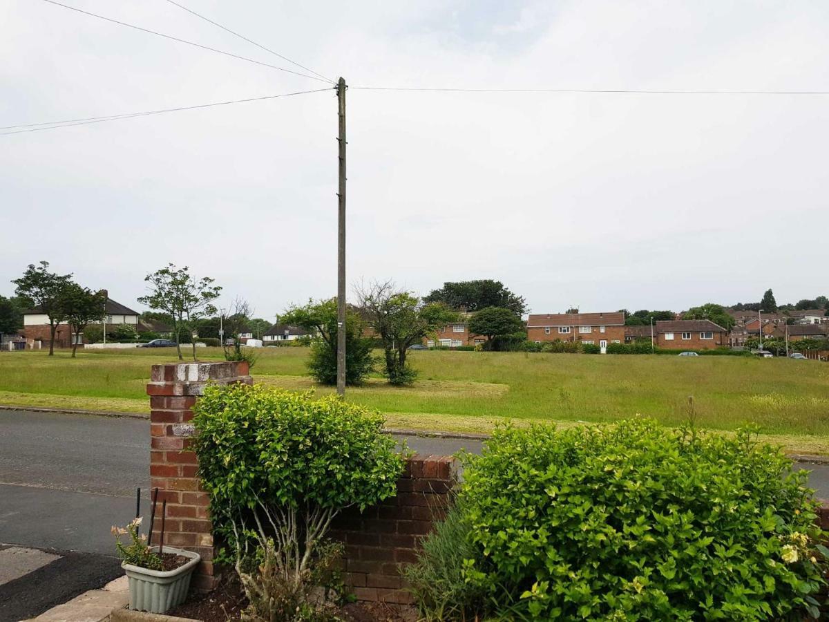 Blackpoolholidaylets The Bungalow Luaran gambar